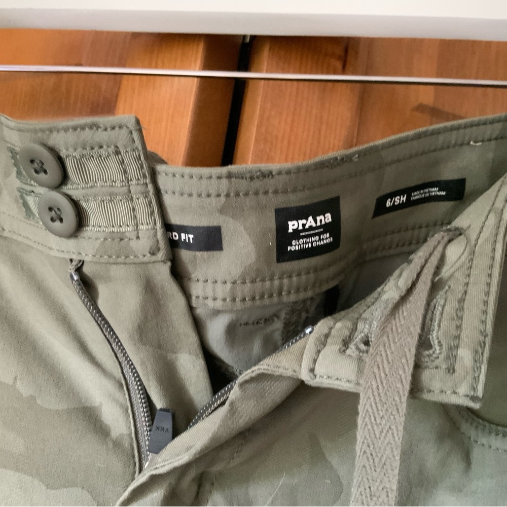 Prana Women’s Halle Camo Cargo Pants